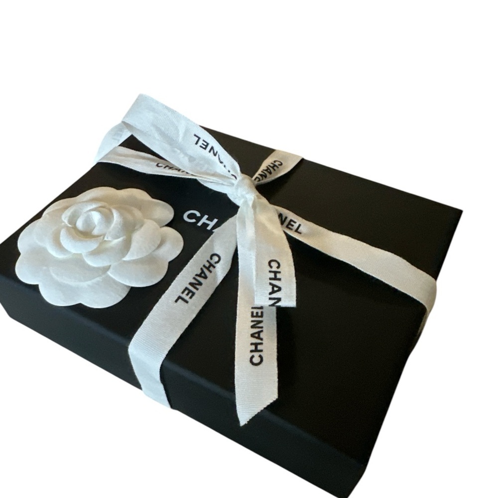 Chanel Camellia Gift Box Shopping Bag Set Black Cream Flower White Ribbon - Picture 3 of 8